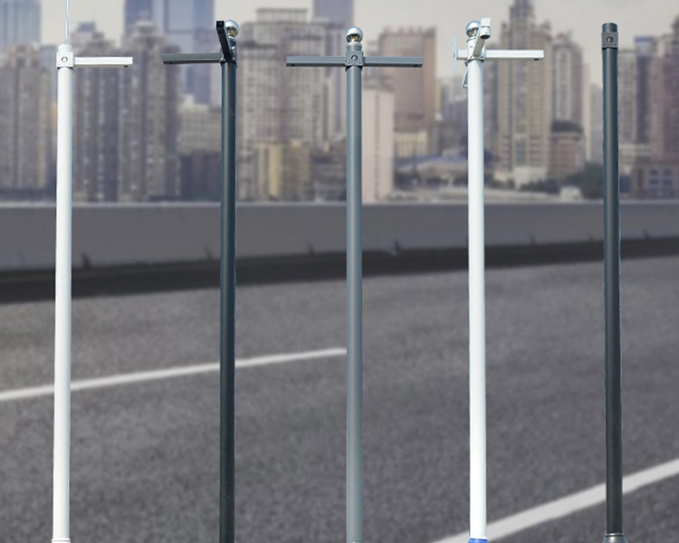 太原鑫雨杭公司給您講講，太原道路監(jiān)控桿應(yīng)該如何挑選？