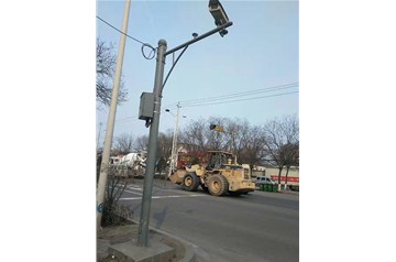 山西監(jiān)控桿定制廠家哪家好？鑫雨杭電器