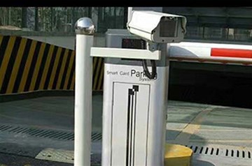 山西監(jiān)控桿施工的要點有什么？太原鑫雨杭告訴您